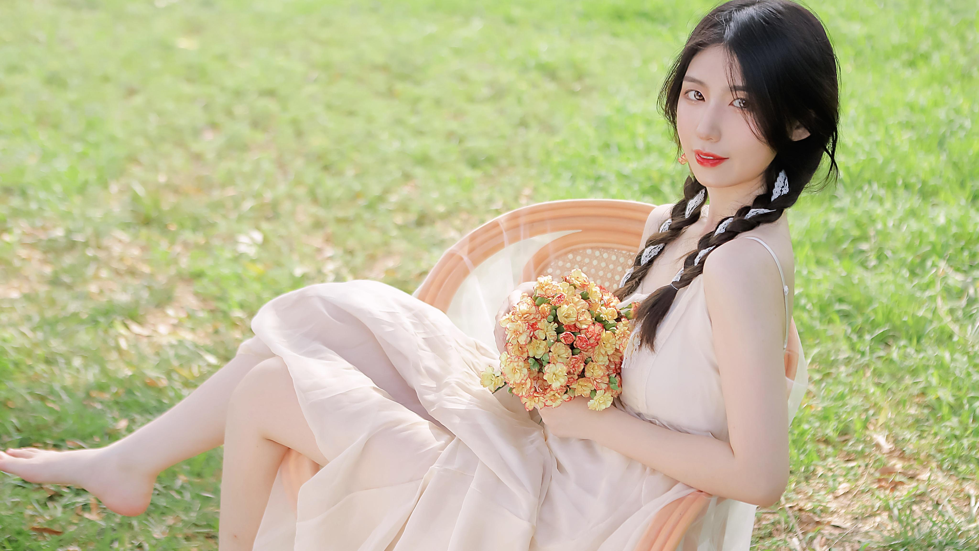 甘南藏乡也有簪花姑娘：身上服饰都是传家宝